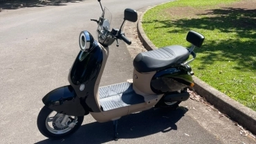 Aluguel de Scooter El&eacute;trica &ndash; Modelo Smart Capuccino
